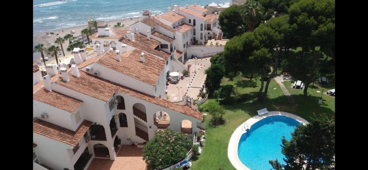 Апартаменти Las Gaviotas Beach - Playa - Sea Front - Frente Al Mar Бенальмадена Екстер'єр фото