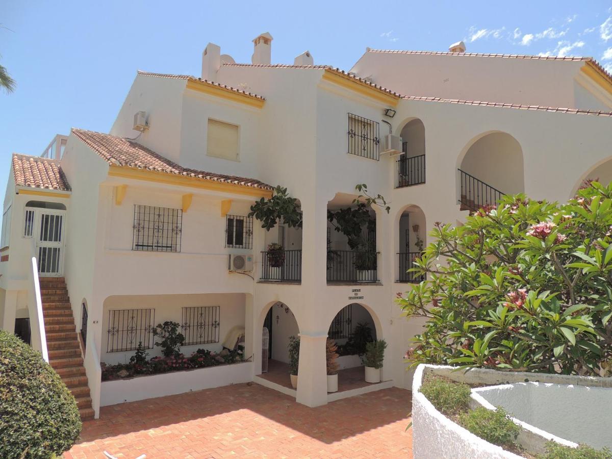 Апартаменти Las Gaviotas Beach - Playa - Sea Front - Frente Al Mar Бенальмадена Екстер'єр фото
